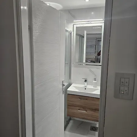 Afrodita Lux 2 Apartamento Ni